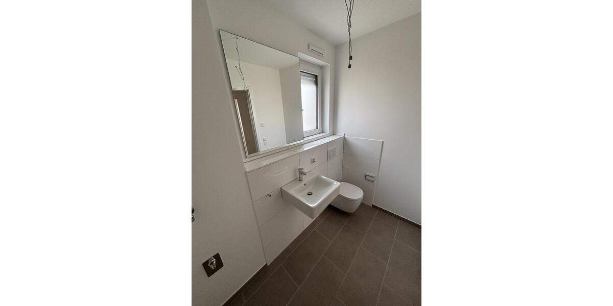 Erdgeschoßwohnung Dortmund - 3.5 Zimmer, 96 m&sup2;, 1.279&euro; | Angebot:26042959