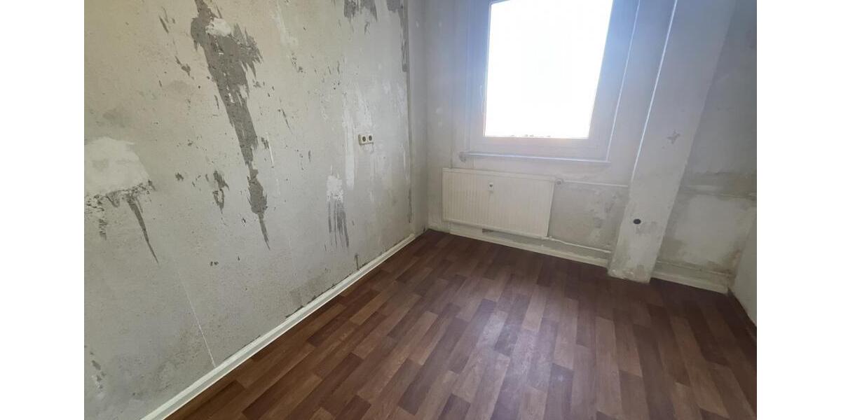 Etagenwohnung Suhl - 3 Zimmer, 72 m&sup2;, 433&euro; | Angebot:26676883