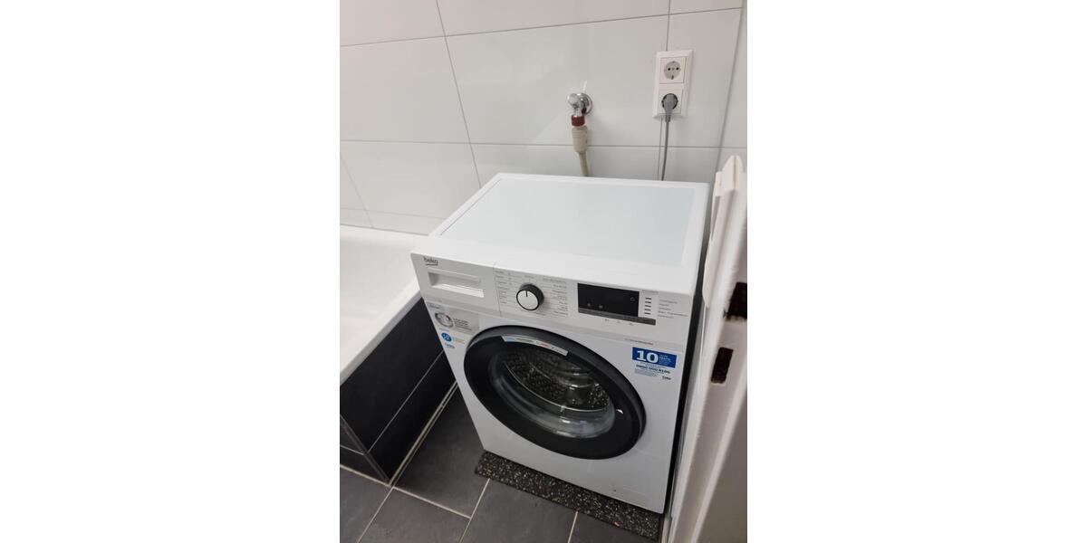 Wohnen auf Zeit Karlsruhe Mühlburg - 1 Zimmer, 12 m&sup2;, 399&euro; | Angebot:26335269