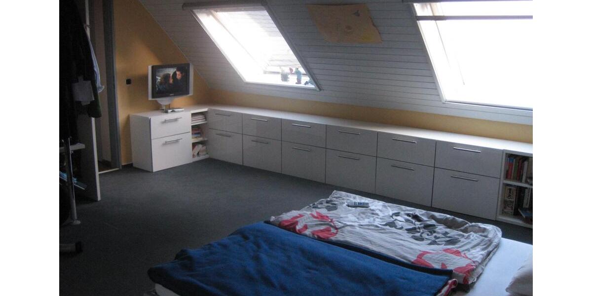 Dachgeschoßwohnung Burg (Dithmarschen) - 3 Zimmer, 125 m&sup2;, 996&euro; | Angebot:26039317