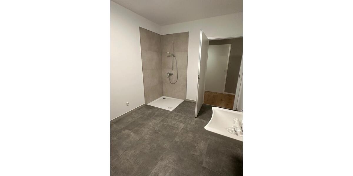 Terrassenwohnung Bad Sobernheim - 3 Zimmer, 125 m&sup2;, 1.350&euro; | Angebot:26568277