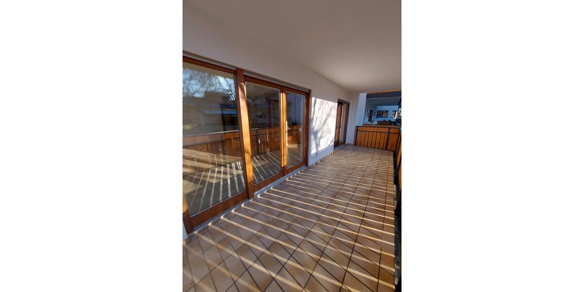 Erdgeschoßwohnung Hohberg - 4 Zimmer, 113 m&sup2;, 1.150&euro; | Angebot:24398233