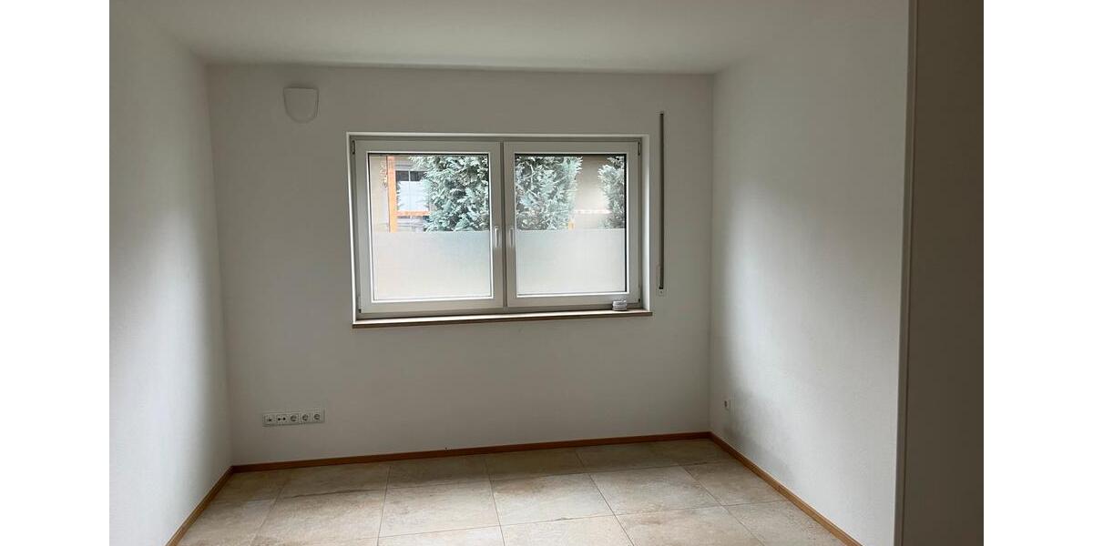 Erdgeschoßwohnung Abensberg - 1 Zimmer, 86 m&sup2;, 1.111&euro; | Angebot:26032318