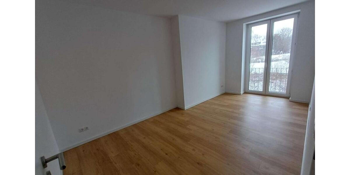 Etagenwohnung Plön - 4 Zimmer, 106 m&sup2;, 1.275&euro; | Angebot:24463471