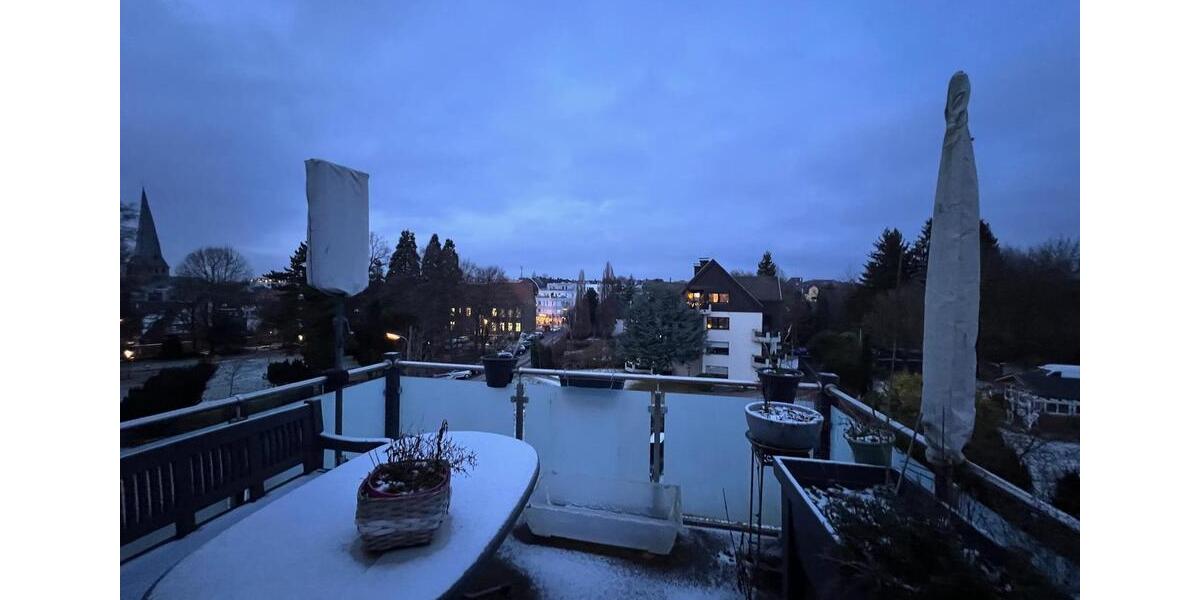 Etagenwohnung Hattingen - 5 Zimmer, 125 m&sup2;, 1.200&euro; | Angebot:24344944