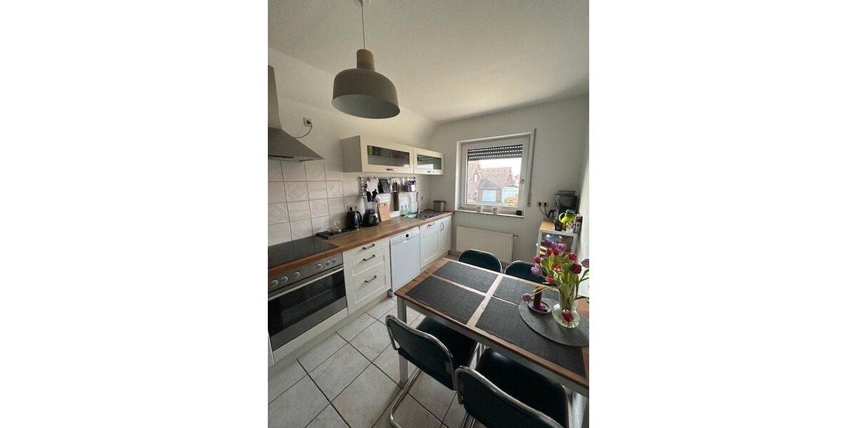 Dachgeschoßwohnung Spelle - 3 Zimmer, 85 m&sup2;, 690&euro; | Angebot:26048290