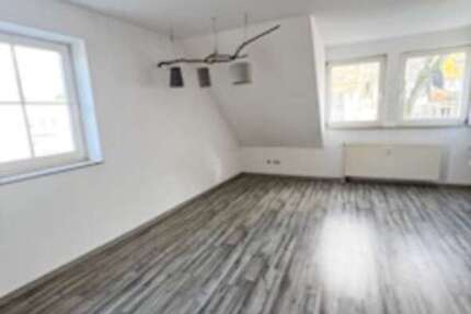 Wohnung zum Mieten in Schlettau 235 € 34 m² 1 zimmer