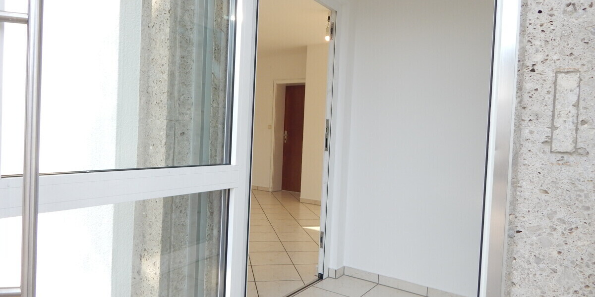 Attraktive Büro- & Ladenfläche in 83416 Saaldorf – 66 m², auch teilbar ab 27 m² - Gewerbeobjekt Saaldorf-Surheim Saaldorf-Surheim | Angebot:23165437