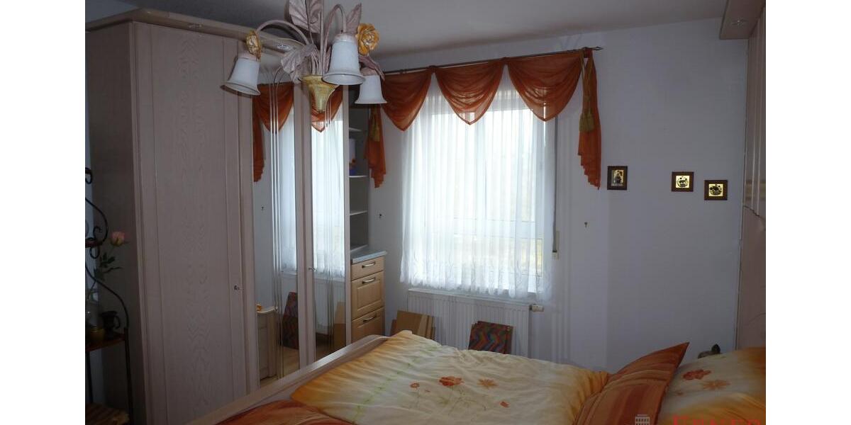 Etagenwohnung Viechtach - 3 Zimmer, 71 m&sup2;, 600&euro; | Angebot:26276524