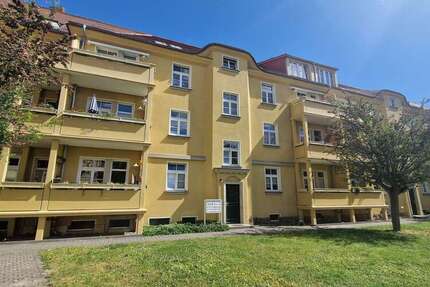 Wohnung zum Mieten in Dresden 595 € 70.06 m²