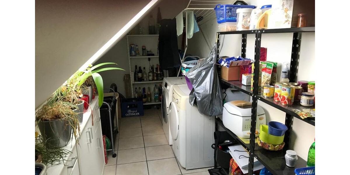 Dachgeschoßwohnung Homberg (Ohm) - 3 Zimmer, 120 m&sup2;, 930&euro; | Angebot:26024547