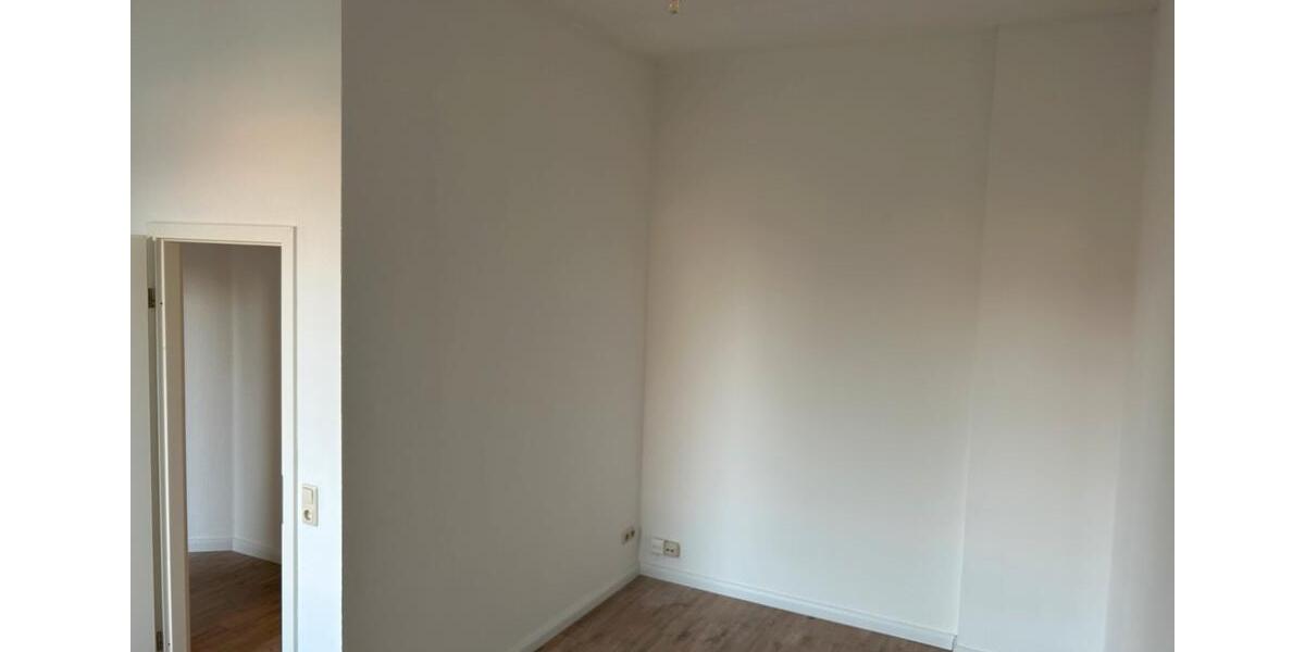 Erdgeschoßwohnung Altentreptow - 2 Zimmer, 63 m&sup2;, 390&euro; | Angebot:26383756