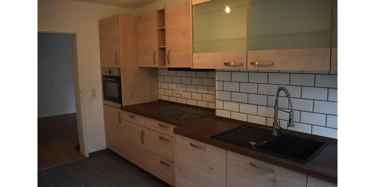 Etagenwohnung Altötting - 3 Zimmer, 79 m&sup2;, 1.160&euro; | Angebot:25382334