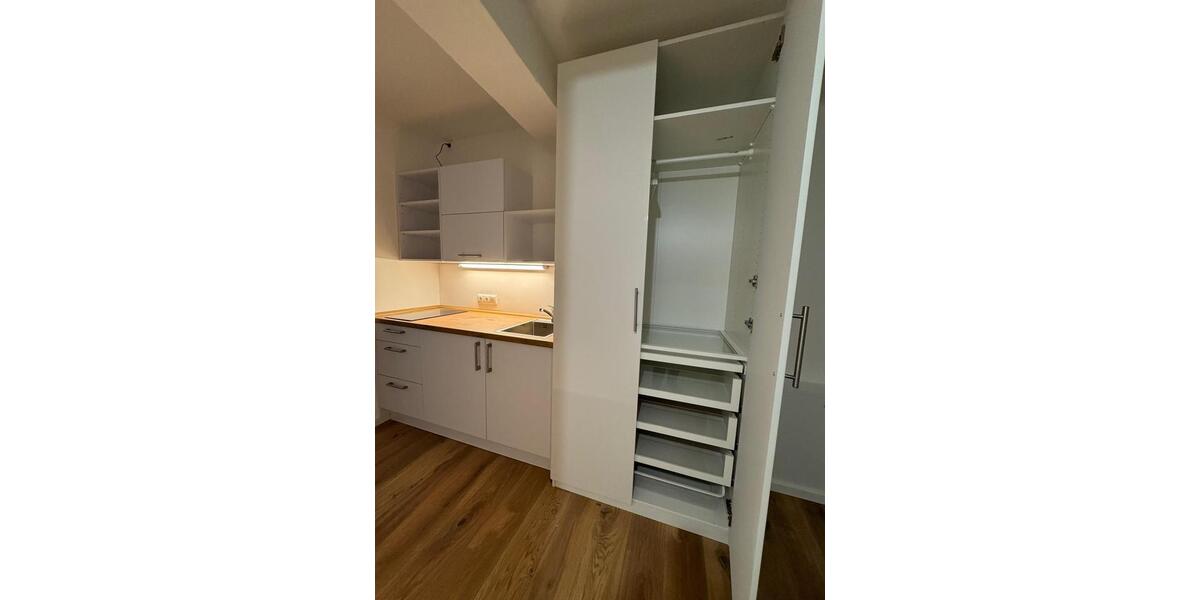 Etagenwohnung Lüneburg - 1 Zimmer, 25 m&sup2;, 1.250&euro; | Angebot:25444355