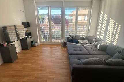 Wohnung Schorndorf - 2 Zimmer, 73 m&sup2;, 998&euro; | Angebot:27425025
