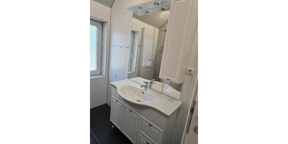 Etagenwohnung Schnaittach - 3 Zimmer, 100 m&sup2;, 1.300&euro; | Angebot:24626452