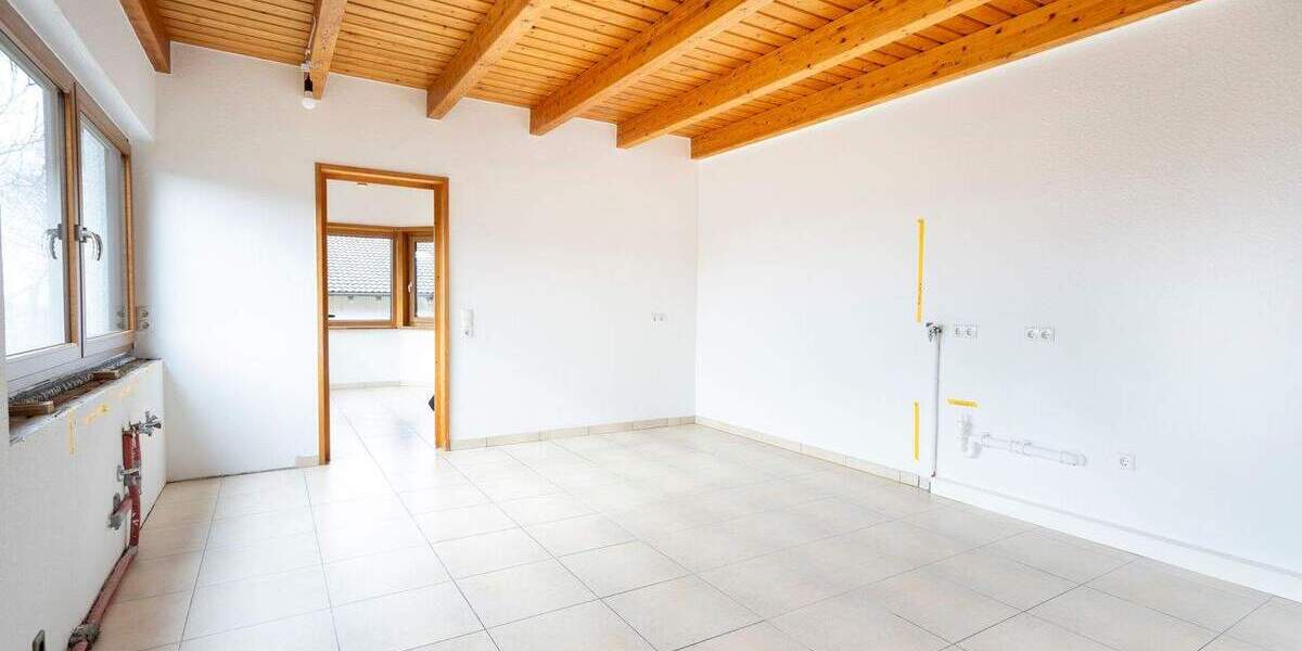 Mehrfamilienhaus, Wohnhaus Kippenheim - Schmieheim Schmieheim - 5 Zimmer, 190 m&sup2;, 1.900&euro; | Angebot:25140981