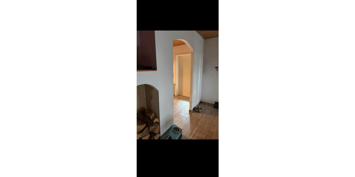 Dachgeschoßwohnung Tiefenbach - 3.5 Zimmer, 103 m&sup2;, 850&euro; | Angebot:26603501