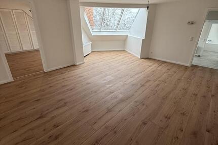 Haus Berlin Charlottenburg-Wilmersdorf - 3 Zimmer, 152 m&sup2;, 2.386&euro; | Angebot:25144230