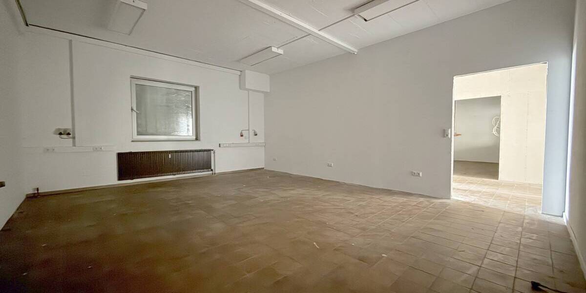 Gewerbeobjekt Oberhausen Lirich-Nord - 1.305&euro; | Angebot:26585908