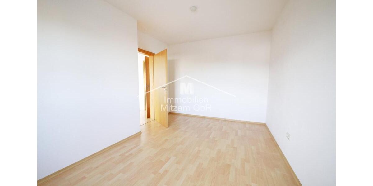 Kompakte 3-Zimmer-Ergeschoss-Whg. mit EBK und Garage in ruhiger Lage von Töging (Ref. 0001440) 3 zimmer