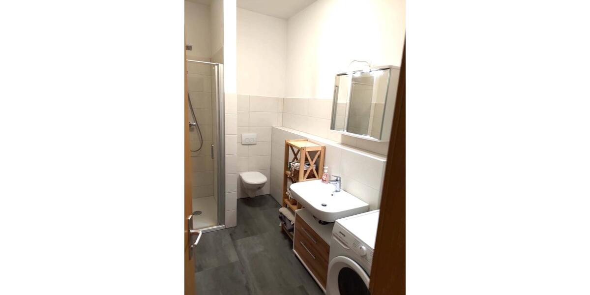 Etagenwohnung Parchim - 1 Zimmer, 85 m&sup2;, 980&euro; | Angebot:26618182