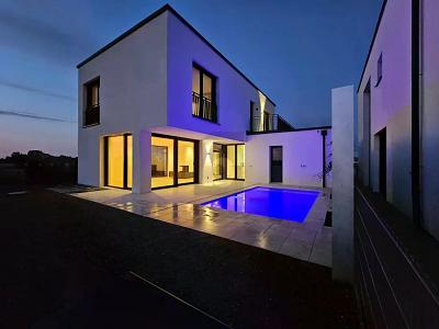 VERMIETUNG - MODENER LUXUS MIT POOL UND AUSBLICK - Villa Poing | Angebot:24818556