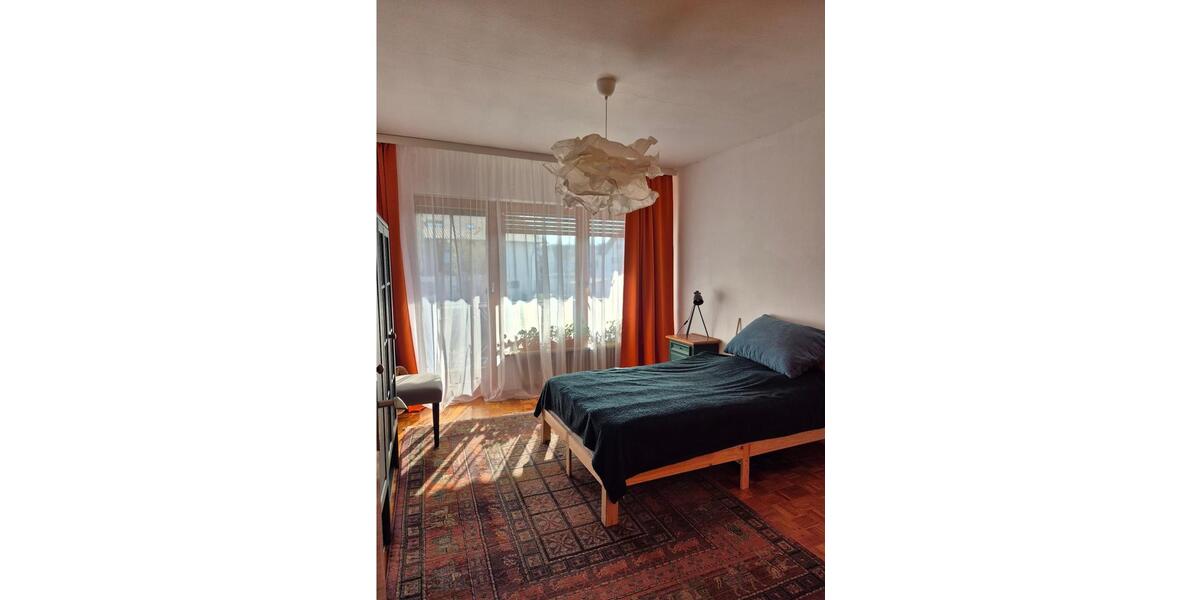 Etagenwohnung Moorenweis - 4 Zimmer, 104 m&sup2;, 1.300&euro; | Angebot:25641038