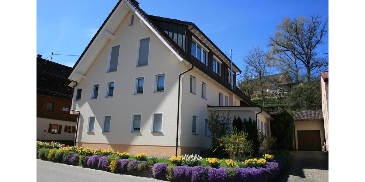 Etagenwohnung Haiterbach - 4 Zimmer, 92 m&sup2;, 860&euro; | Angebot:24513151