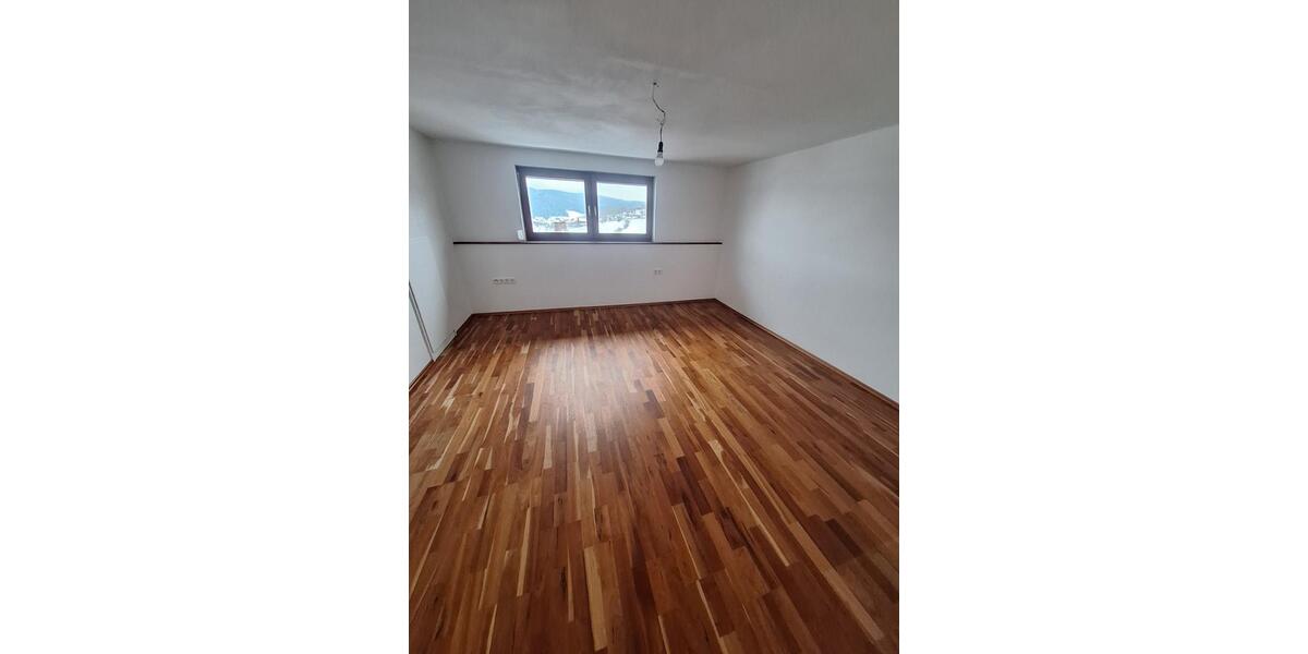 Etagenwohnung Schönberg - 3 Zimmer, 100 m&sup2;, 730&euro; | Angebot:25086686