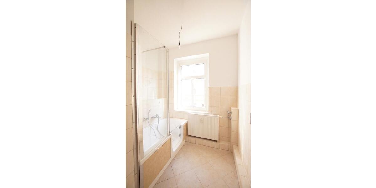 Etagenwohnung Pößneck - 2 Zimmer, 52 m&sup2;, 365&euro; | Angebot:26246714