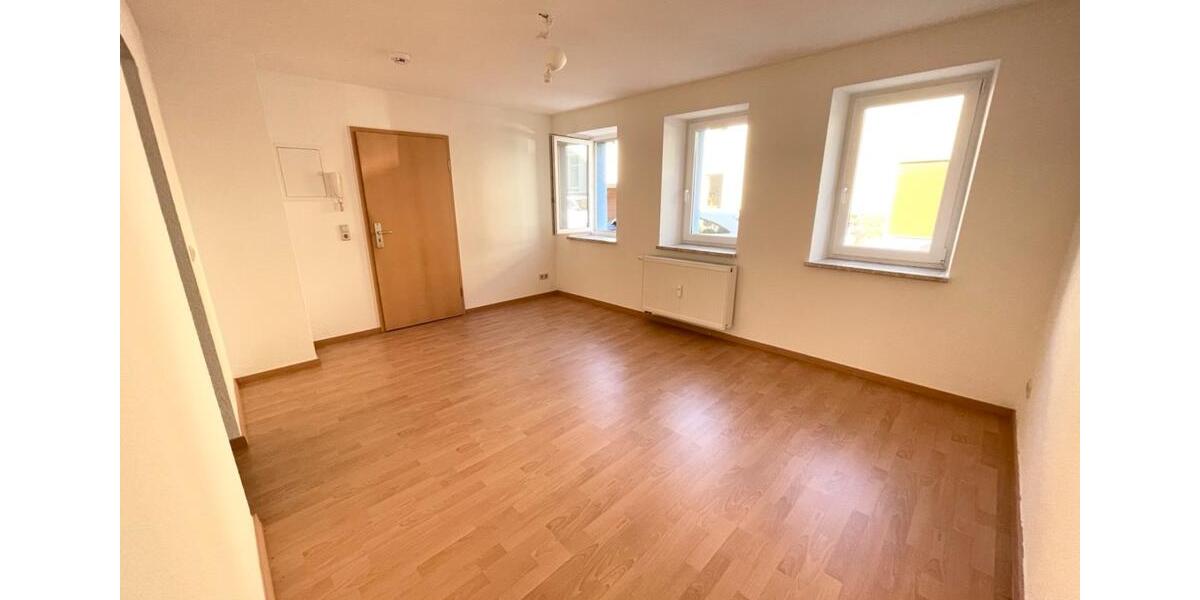 Erdgeschoßwohnung Burgstädt - 2 Zimmer, 36 m&sup2;, 210&euro; | Angebot:24440962
