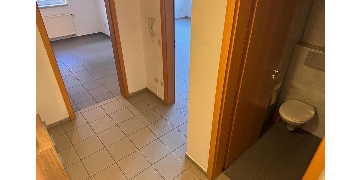Etagenwohnung Eppingen - 2 Zimmer, 50 m&sup2;, 600&euro; | Angebot:26414073
