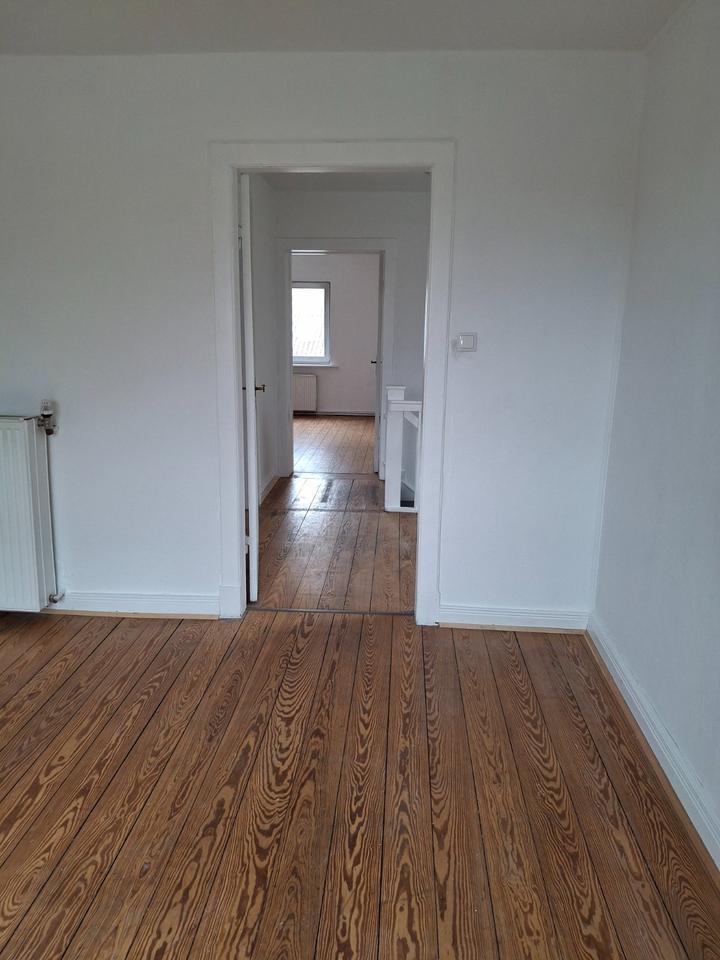 Charmante 2 Zimmer AltbauWohnung