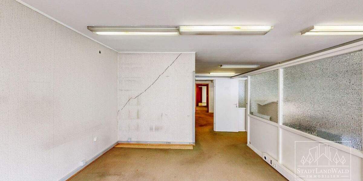 Gewerbeobjekt Pirmasens Innenstadt - 6 Zimmer, 275 m&sup2;, 2.500&euro; | Angebot:23733652