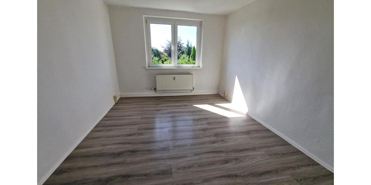 Etagenwohnung Hötensleben - 3 Zimmer, 60 m&sup2;, 358&euro; | Angebot:23630497