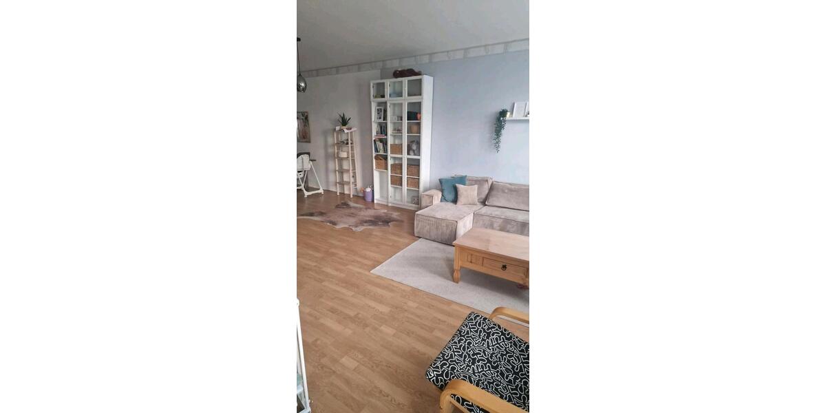 Etagenwohnung Lemgo - 4 Zimmer, 125 m&sup2;, 1.200&euro; | Angebot:26652580