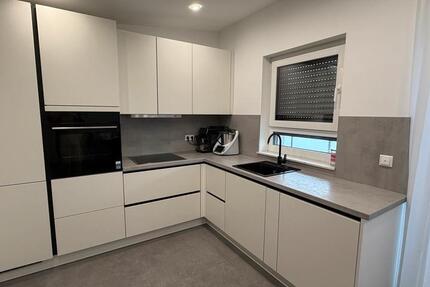 Gemütliche 3,5-Zimmer-Wohnung mit Terrasse im 2. OG 3 zimmer