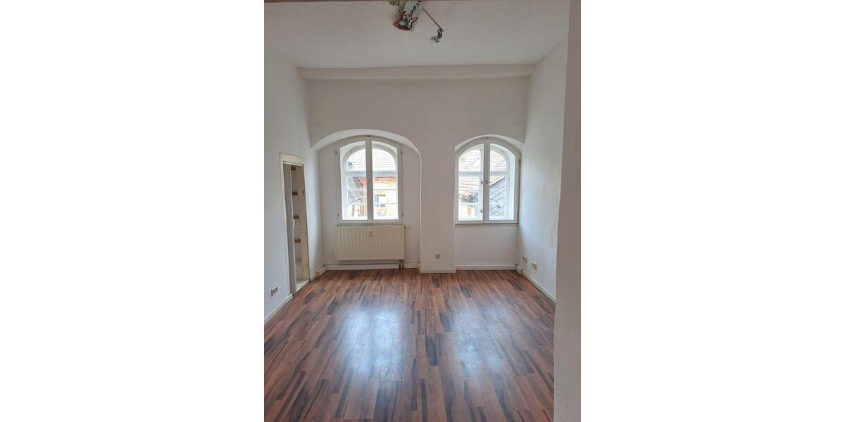 Etagenwohnung Colditz - 4 Zimmer, 127 m&sup2;, 570&euro; | Angebot:25902827