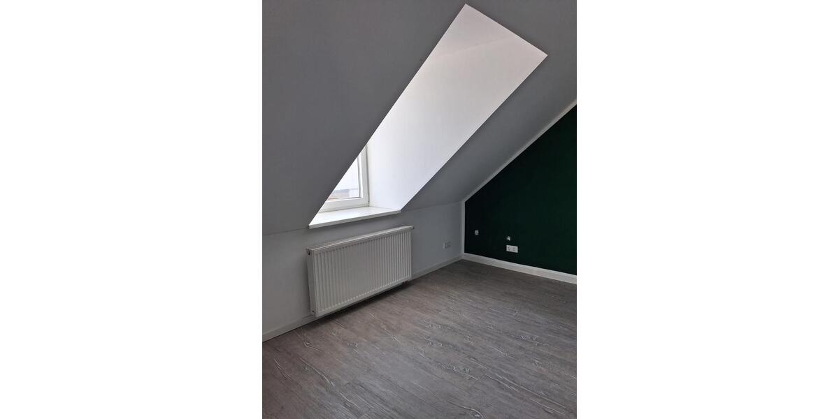 Dachgeschoßwohnung Tangermünde - 2 Zimmer, 98 m&sup2;, 833&euro; | Angebot:25265870