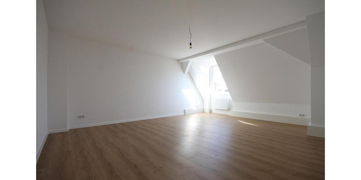 Dachgeschoßwohnung Dallgow-Döberitz Döberitz - 3 Zimmer, 115 m&sup2;, 1.800&euro; | Angebot:25857166