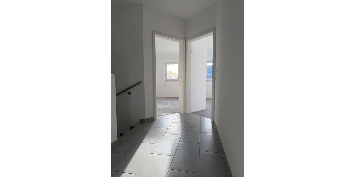 Doppelhaushälfte Neuenkirchen - 4 Zimmer, 121 m&sup2;, 1.000&euro; | Angebot:25027445