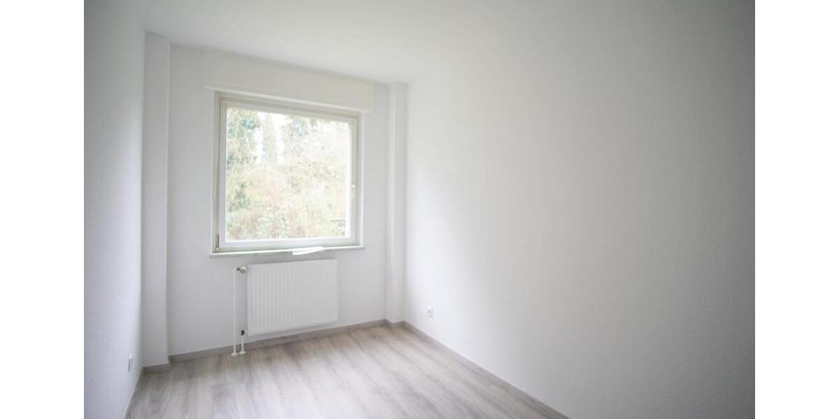 Deine neue Traumwohnung + Wir renovieren... Möbel rein FERTIG! 3 zimmer