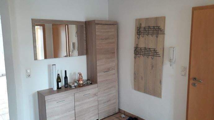 Etagenwohnung Schweinfurt Oberndorf - 2 Zimmer, 75 m&sup2;, 625&euro; | Angebot:26217396