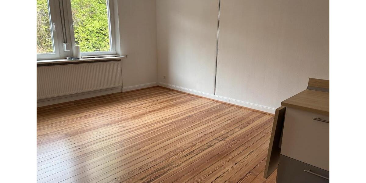 Etagenwohnung Saarbrücken St. Arnual - 1 Zimmer, 35 m&sup2;, 595&euro; | Angebot:26213126