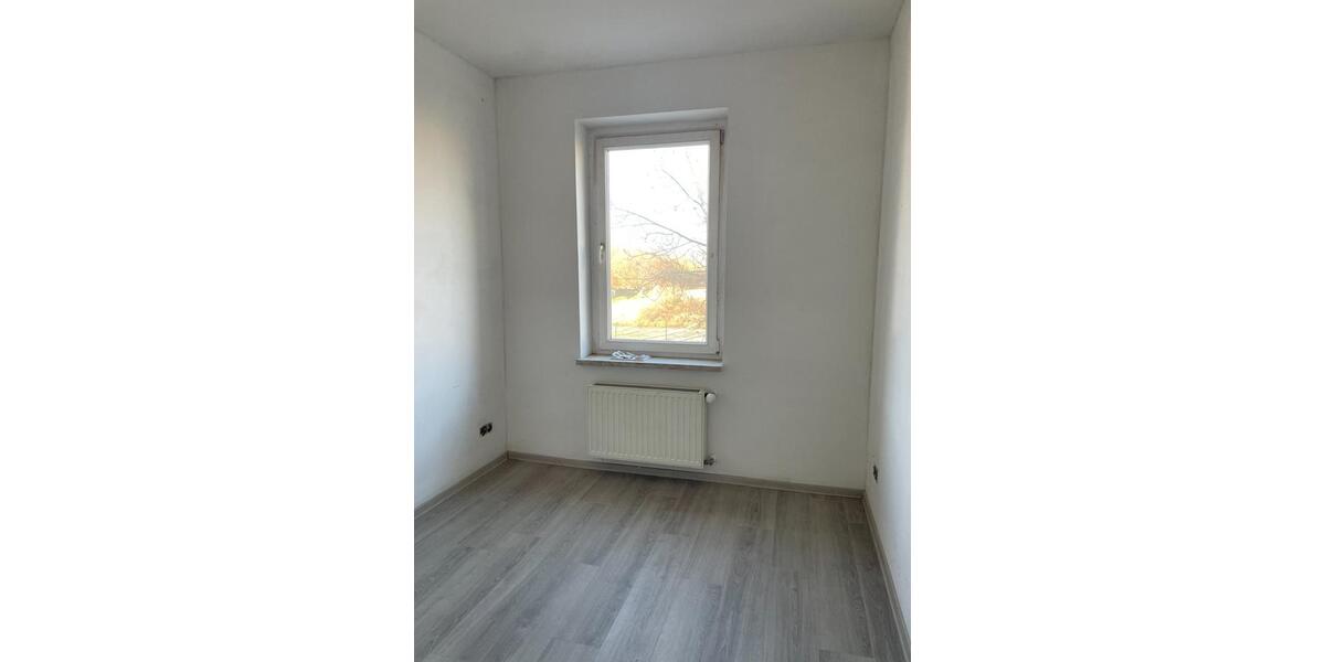 Maisonettenwohnung Großpösna - 4 Zimmer, 100 m&sup2;, 900&euro; | Angebot:24604074