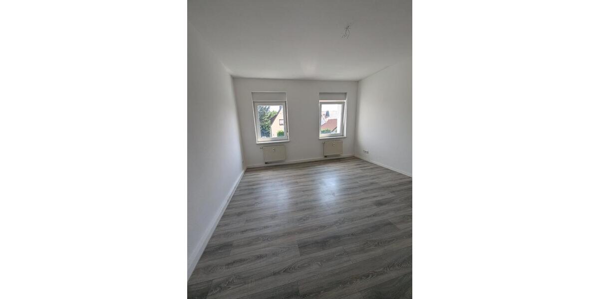 Etagenwohnung Bennewitz - 3 Zimmer, 69 m&sup2;, 499&euro; | Angebot:26364571