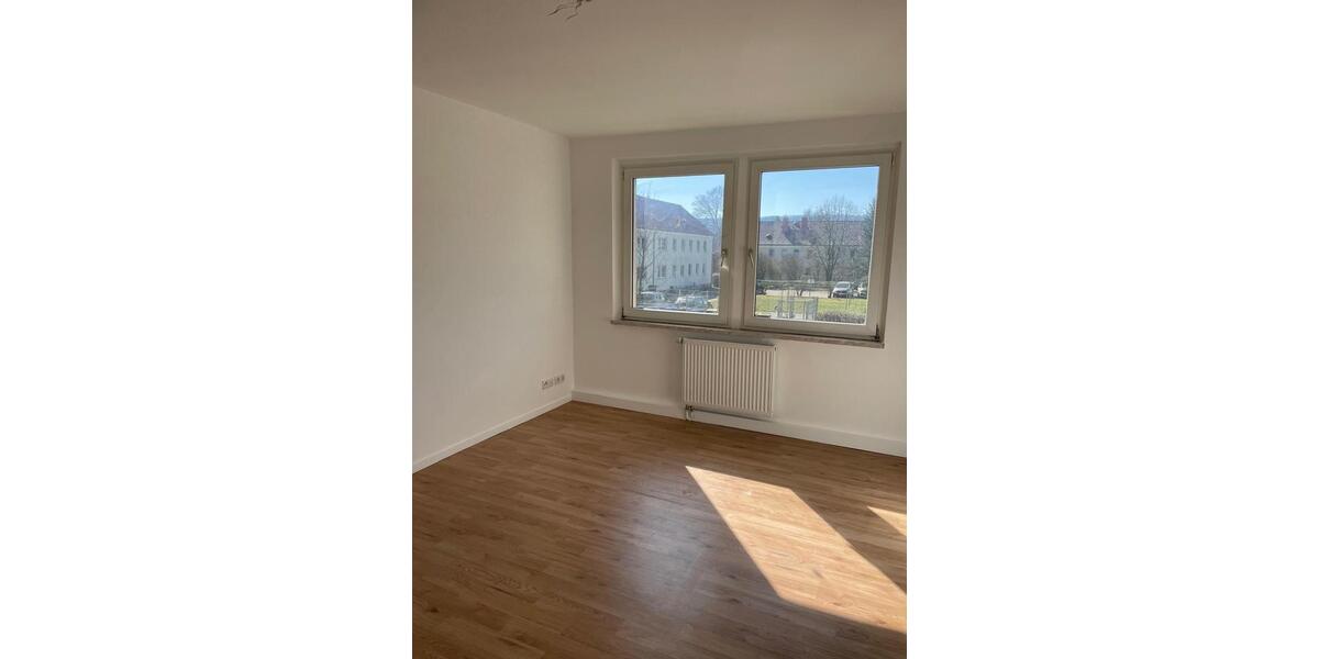 Erdgeschoßwohnung Bad Frankenhausen/Kyffhäuser Kyffhäuser - 2 Zimmer, 46 m&sup2;, 330&euro; | Angebot:26549459