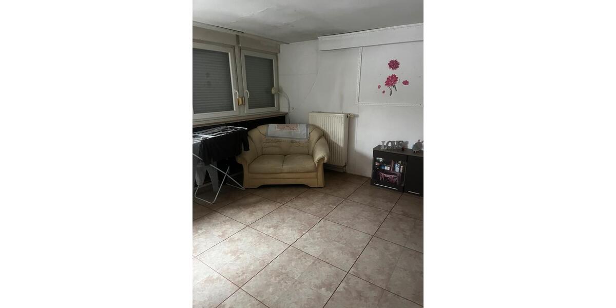 Etagenwohnung Jülich - 1 Zimmer, 28 m&sup2;, 335&euro; | Angebot:25433381