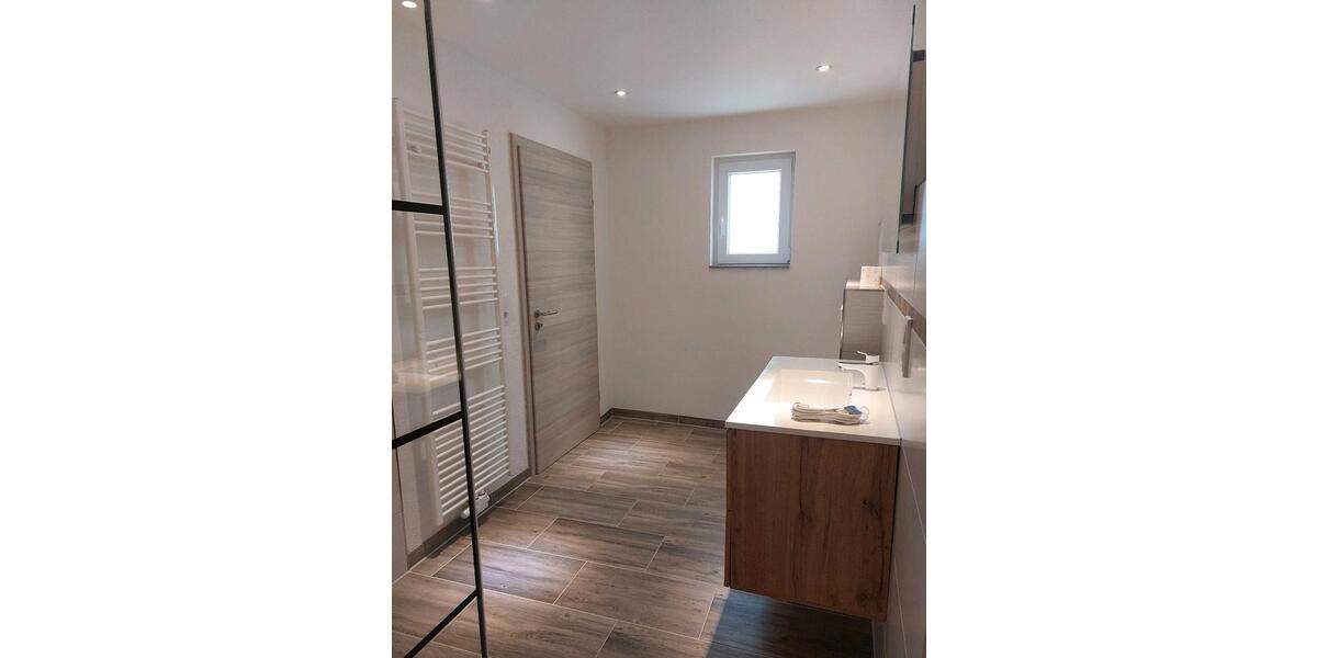 Erdgeschoßwohnung Nohfelden - 3 Zimmer, 105 m&sup2;, 900&euro; | Angebot:25048100